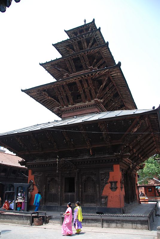 Kathmandu Patan 04 Kumbeshwar Temple 01 The Kumbeshwar Temple is a five-story temple directly north of Durbar Square in Patan. It was supposedly built in 1392, making it the oldest temple in Patan.